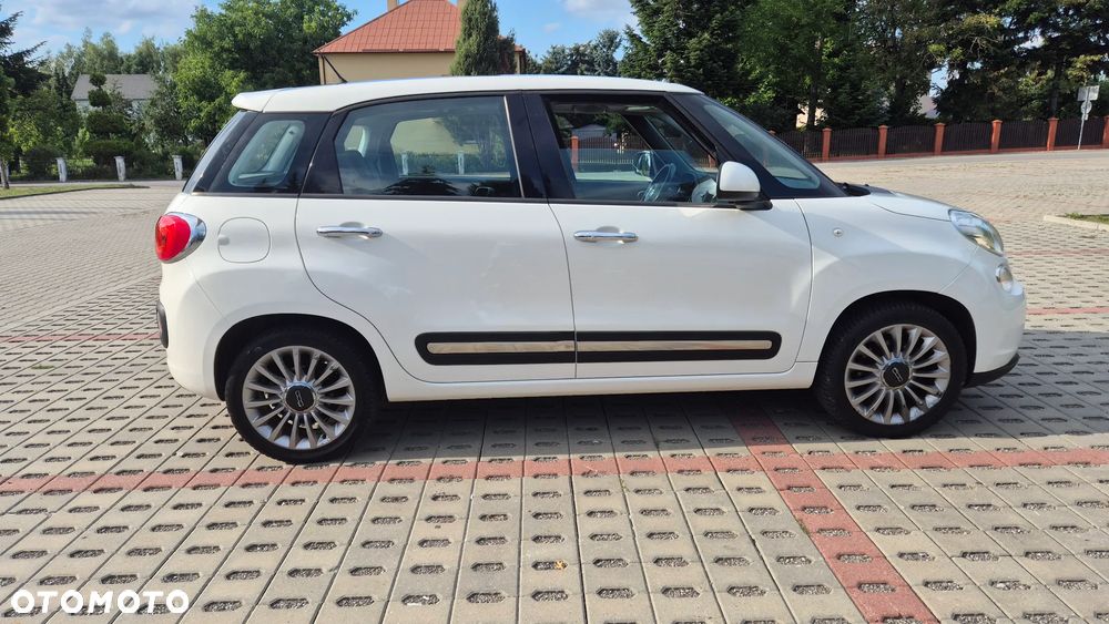 Fiat 500L 1.4 16V Urban Edition - 5
