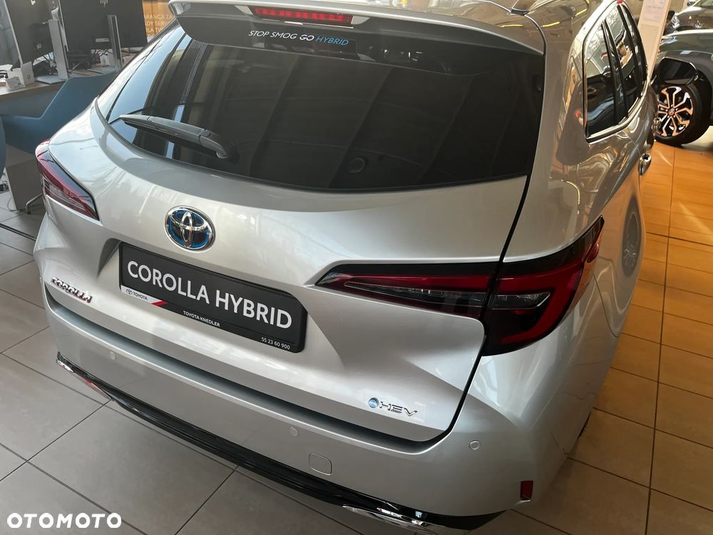 Toyota Corolla 2.0 Hybrid Style - 6
