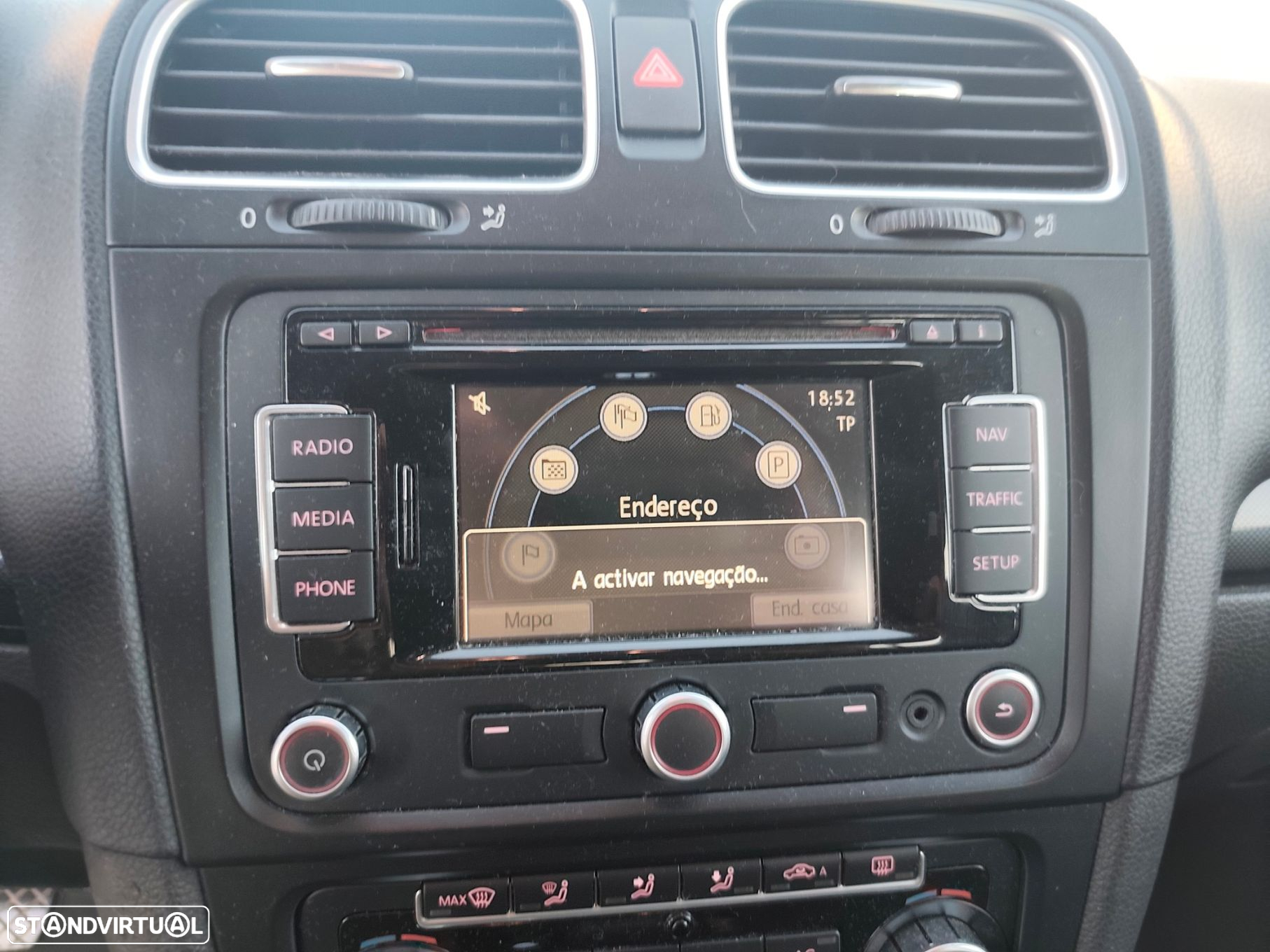 VW Golf Variant 1.6 TDi Confortline - 12