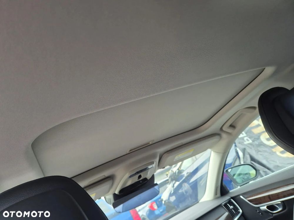 Volvo S90 T5 Momentum - 16