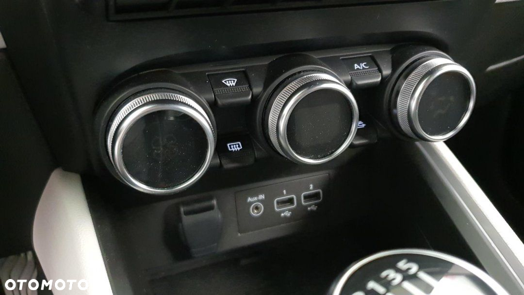 Renault Clio - 16