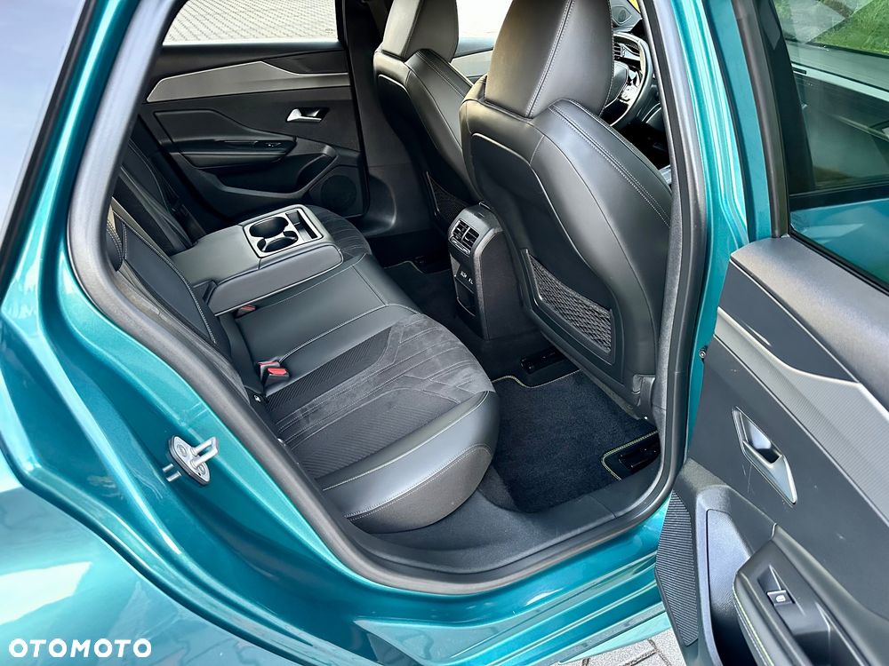 Peugeot 308 BlueHDi FAP 130 EAT8 Stop & Start GT Pack - 28