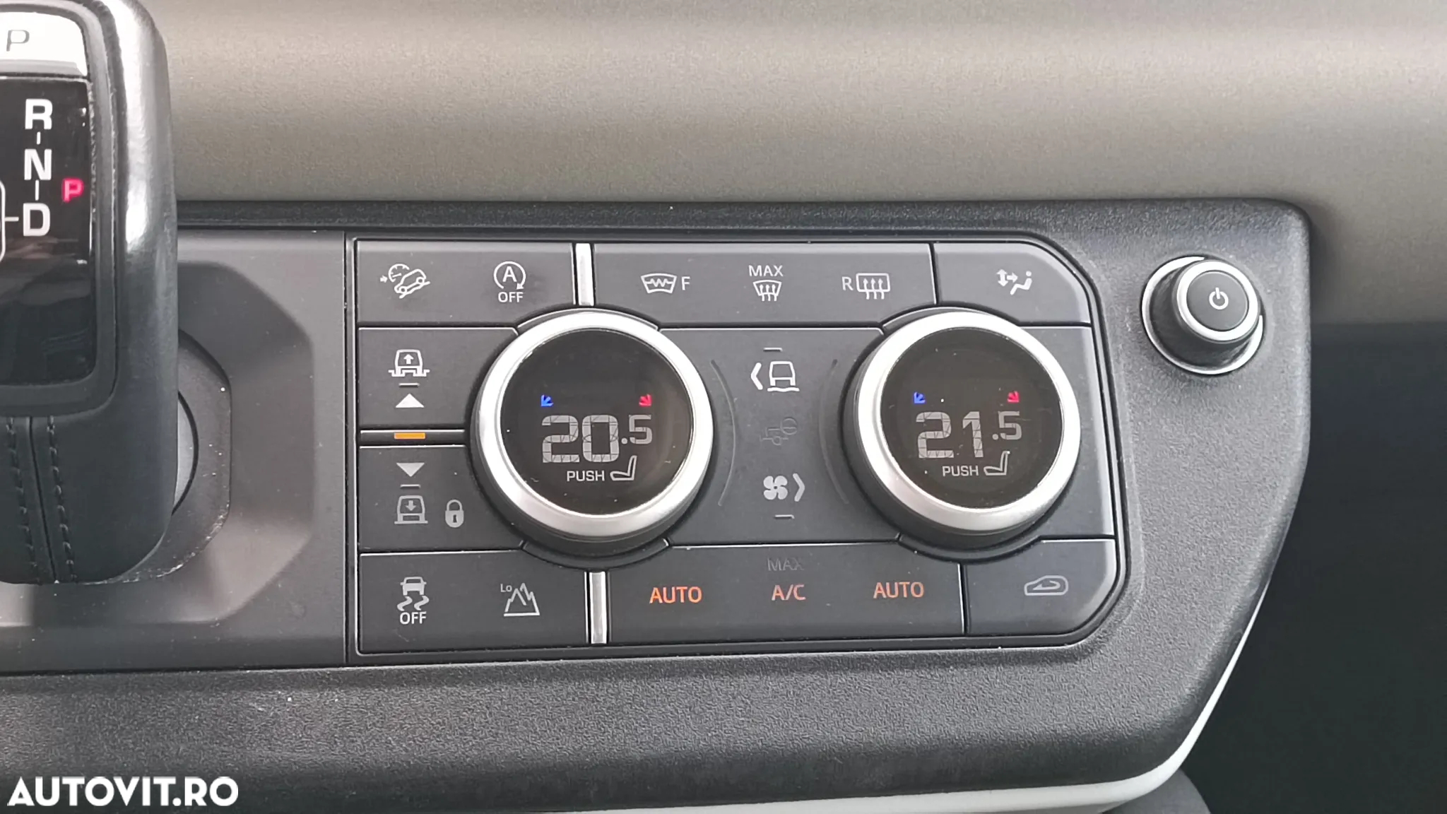 Land Rover Defender 110 3.0D 300 MHEV X-Dynamic HSE - 19