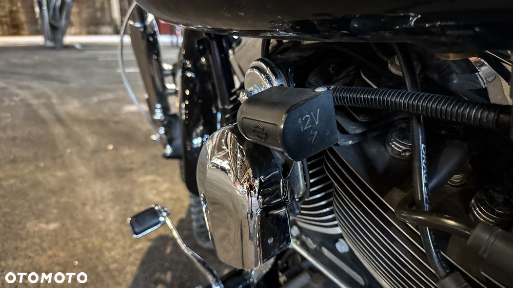 Harley-Davidson Softail - 13