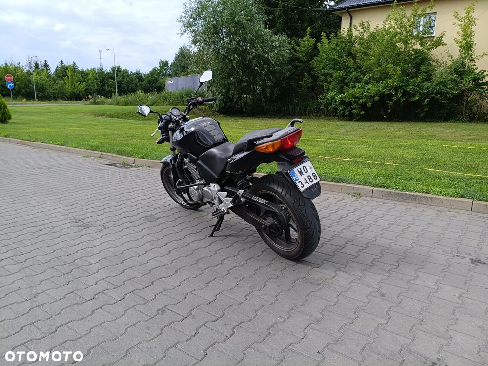 Honda CBF - 6