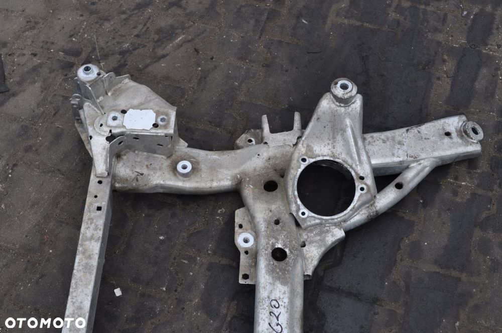 BMW G20 330e 2.0 SANKI ZAWIESZENIA PRZÓD 19R - 4