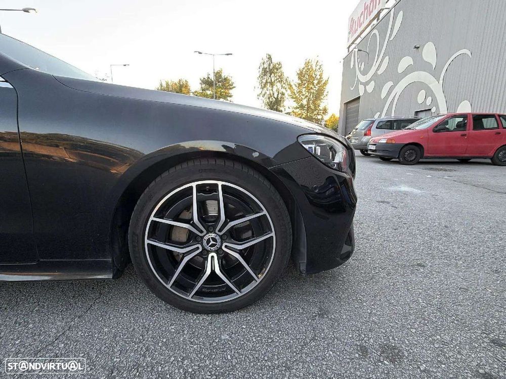 Mercedes-Benz E 220 d AMG Line - 11