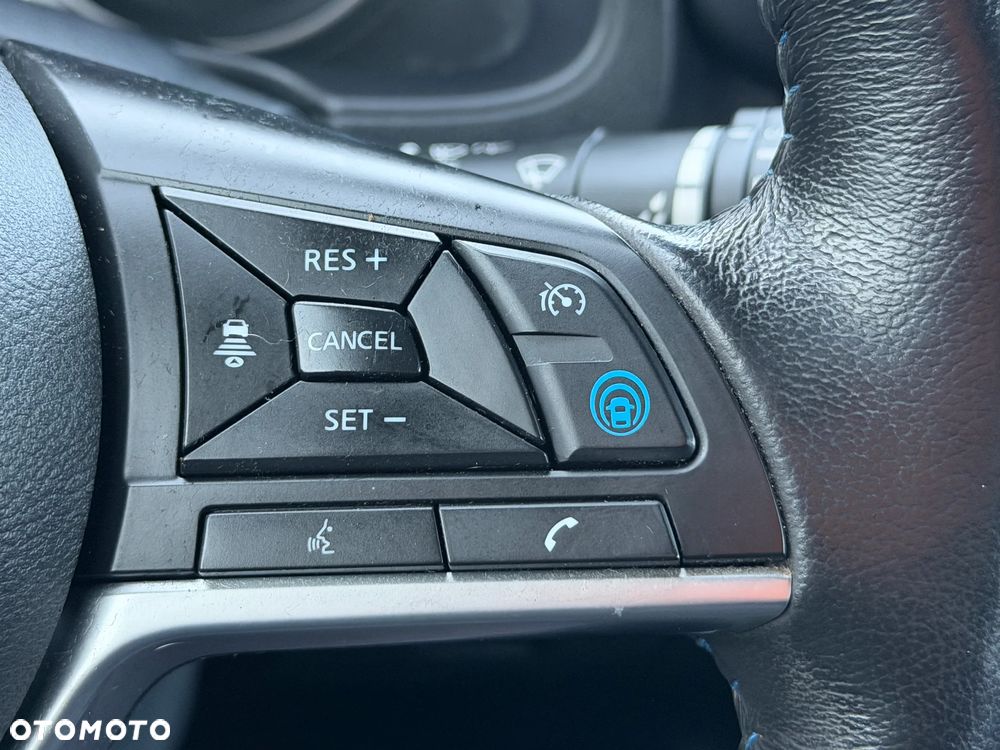 Nissan Leaf 40kWh Tekna - 17