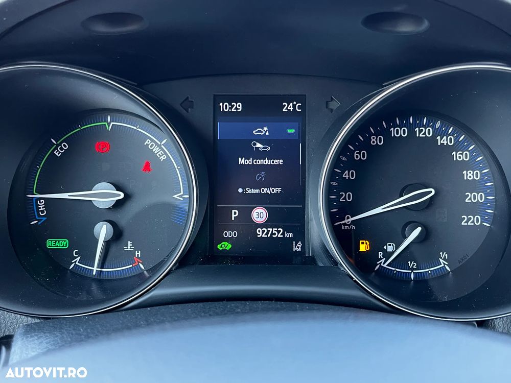 Toyota C-HR - 16