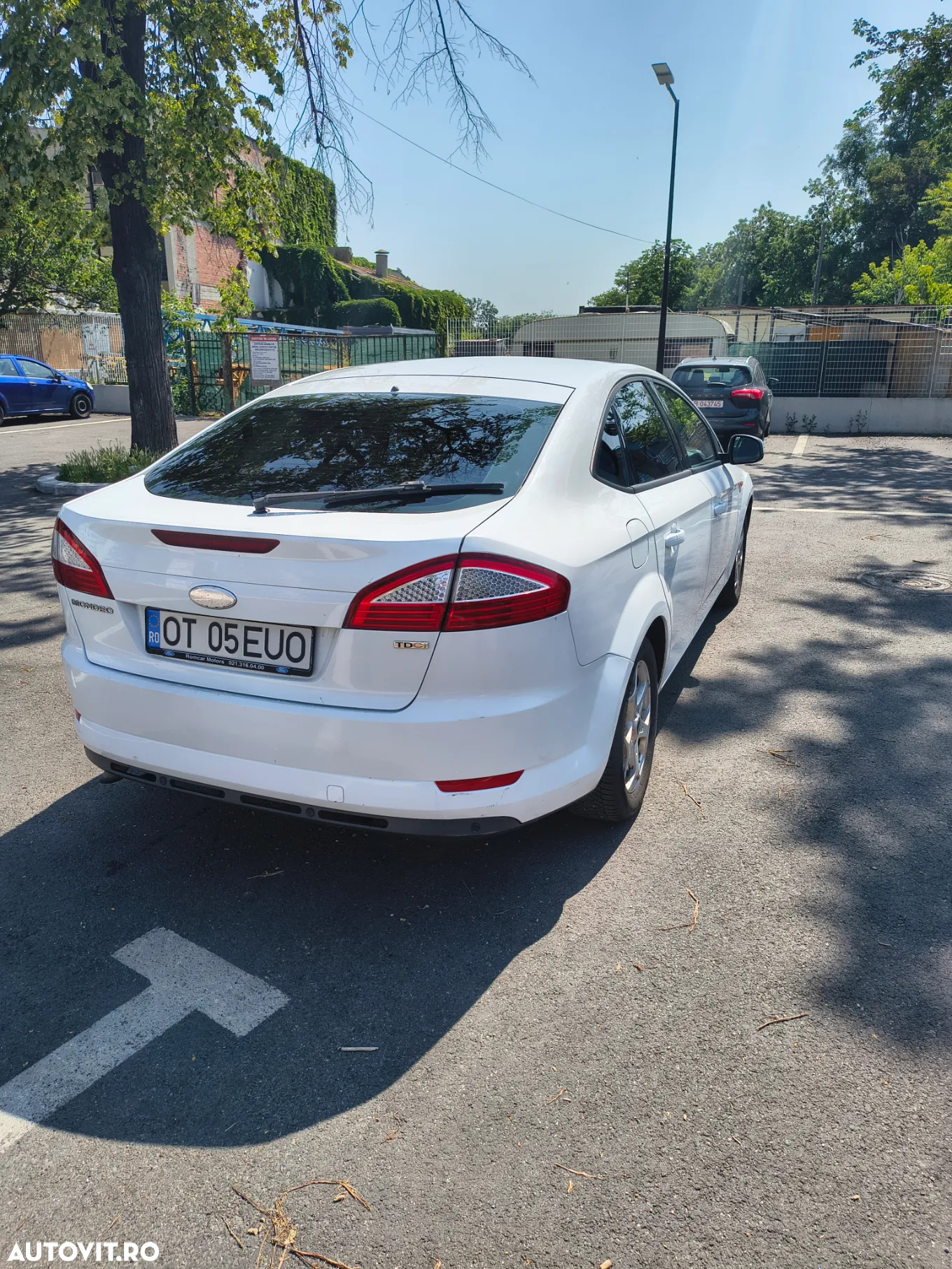 Ford Mondeo 1.8 TDCi Ambiente - 2