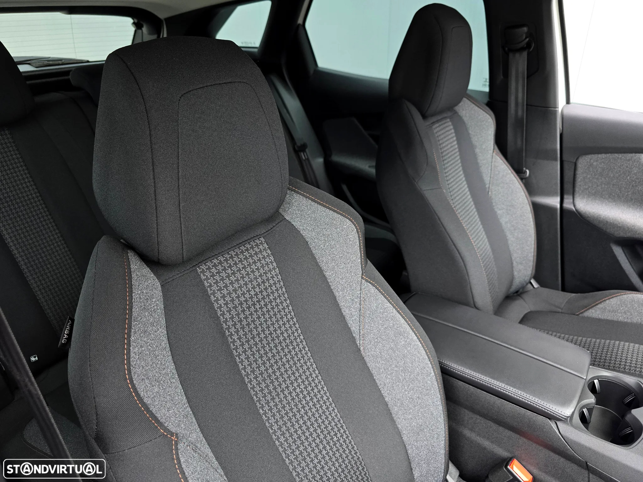 Peugeot 3008 PureTech 130 Stop & Start GPF EAT8 Allure Pack - 25