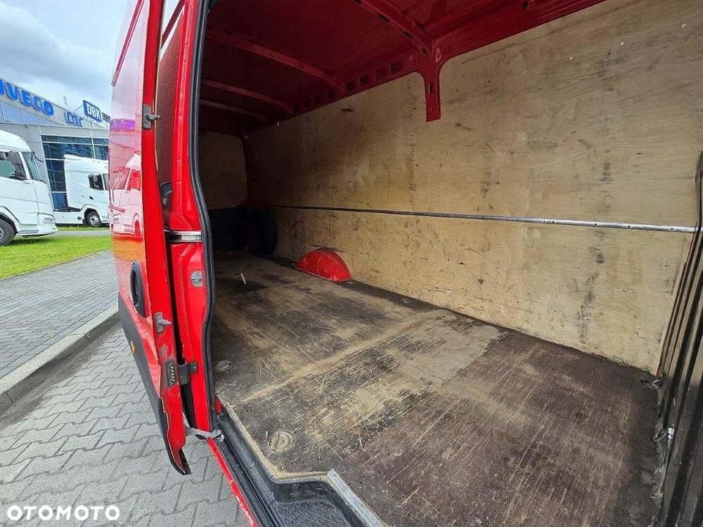 Iveco DAILY 35S16 Furgon Maxi - 20
