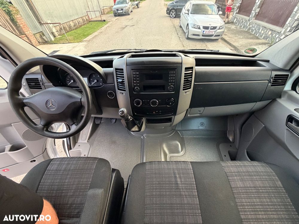 Mercedes-Benz Sprinter - 6