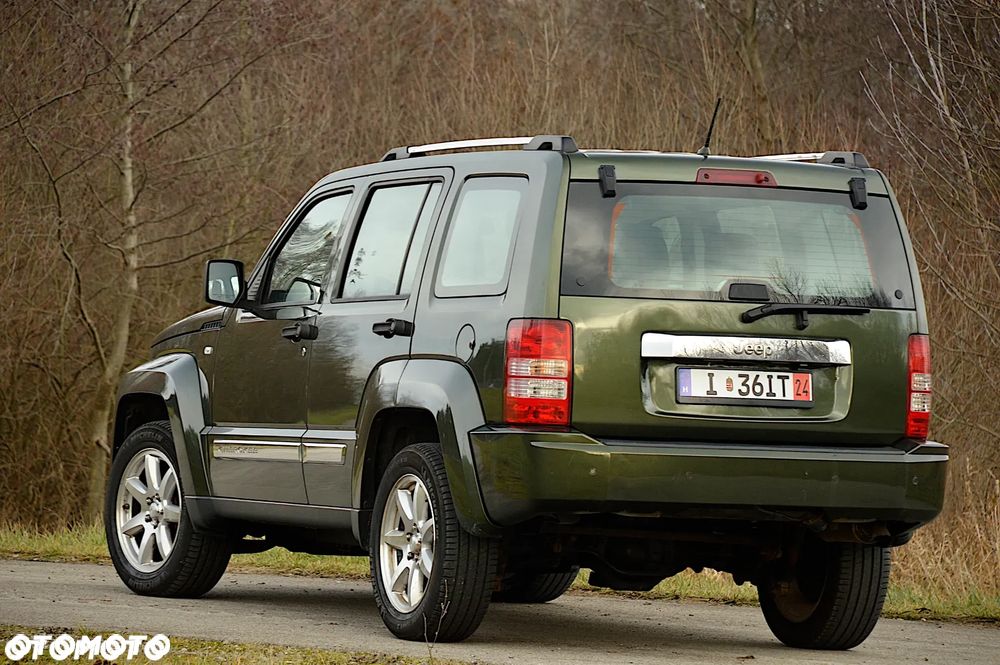 Jeep Cherokee 3.7 Limited - 29