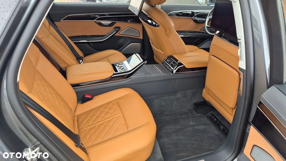 Audi A8 - 17
