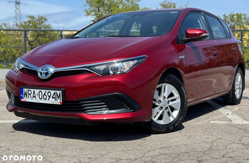 Toyota Auris Hybrid 135 Dynamic - 2
