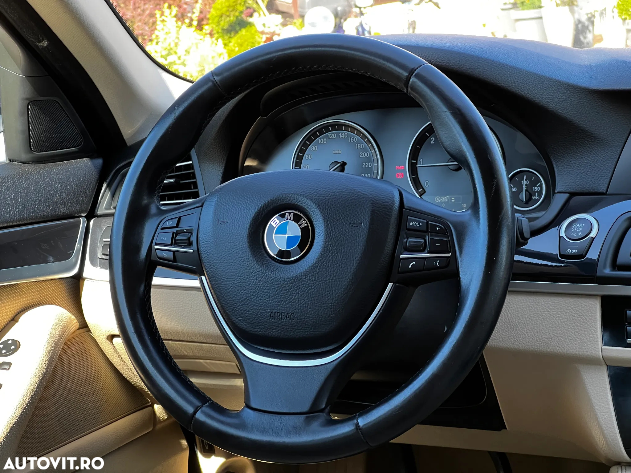 BMW Seria 5 525d Touring - 30