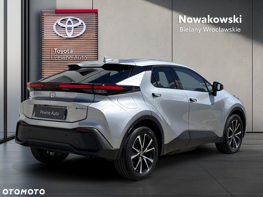 Toyota C-HR - 29