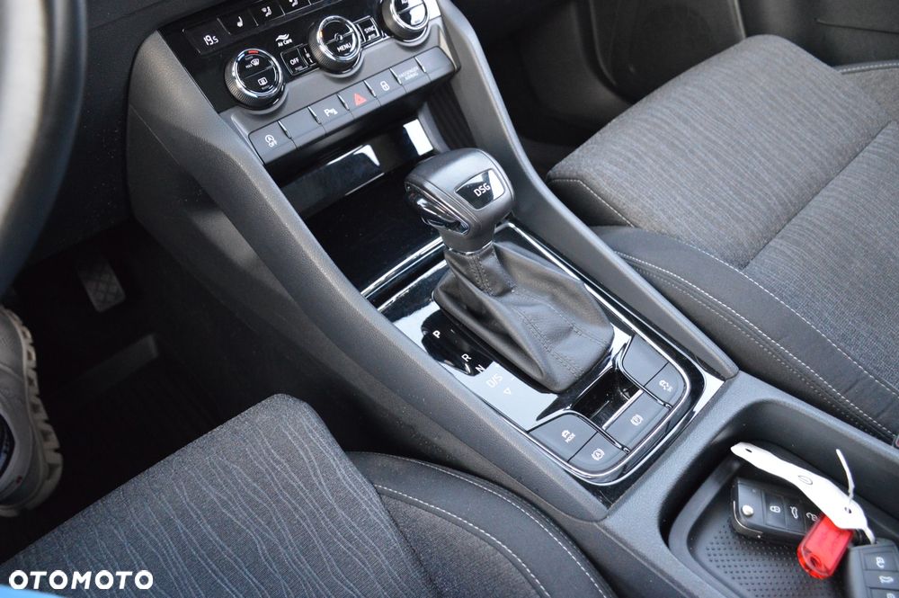 Skoda Karoq 1.5 TSI DSG Ambition - 16
