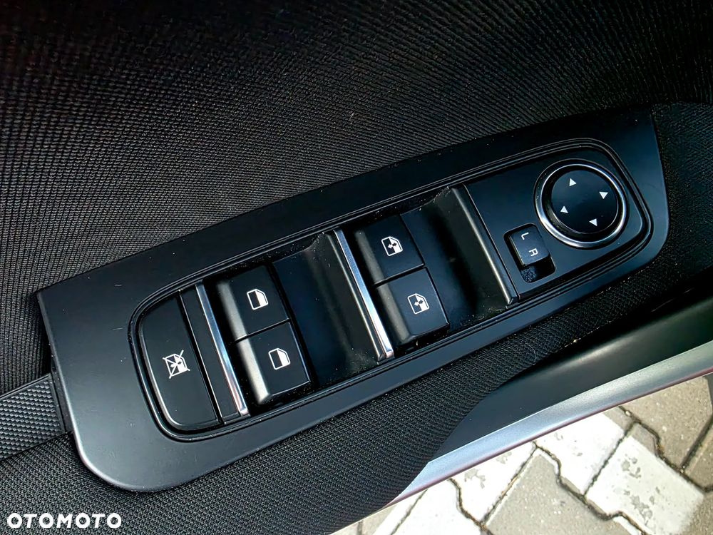 Kia XCeed 1.5 T-GDI L DCT - 27