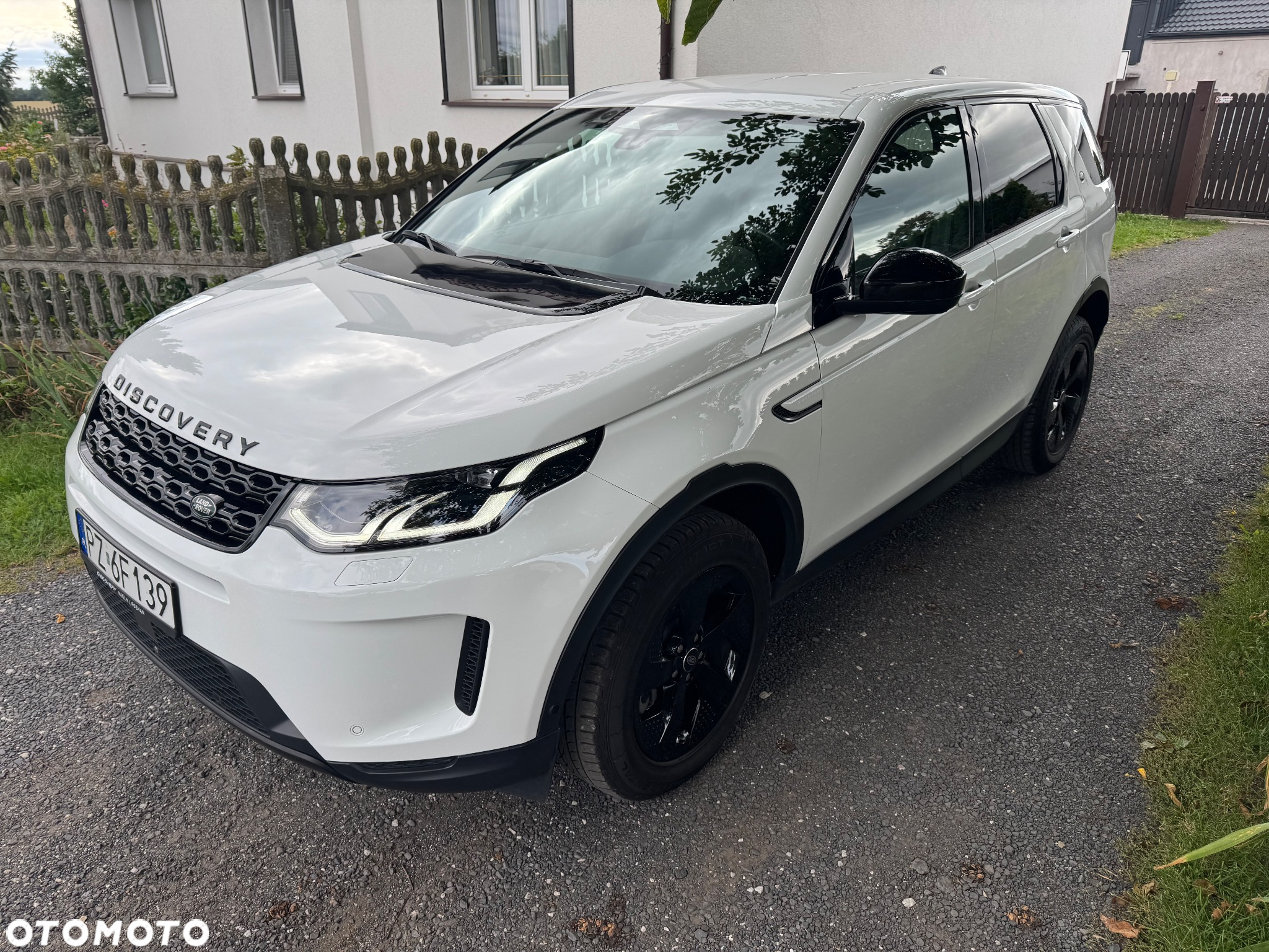 Land Rover Discovery Sport P200 Urban Edition - 2