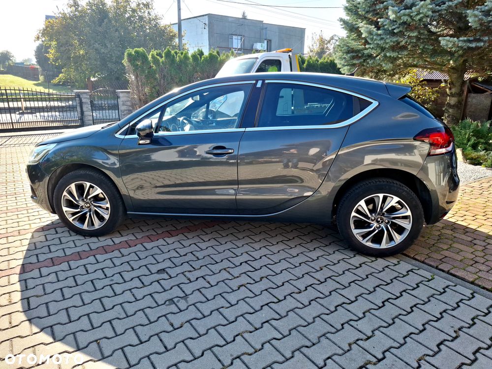 Citroen Ds4 2012 photo 2