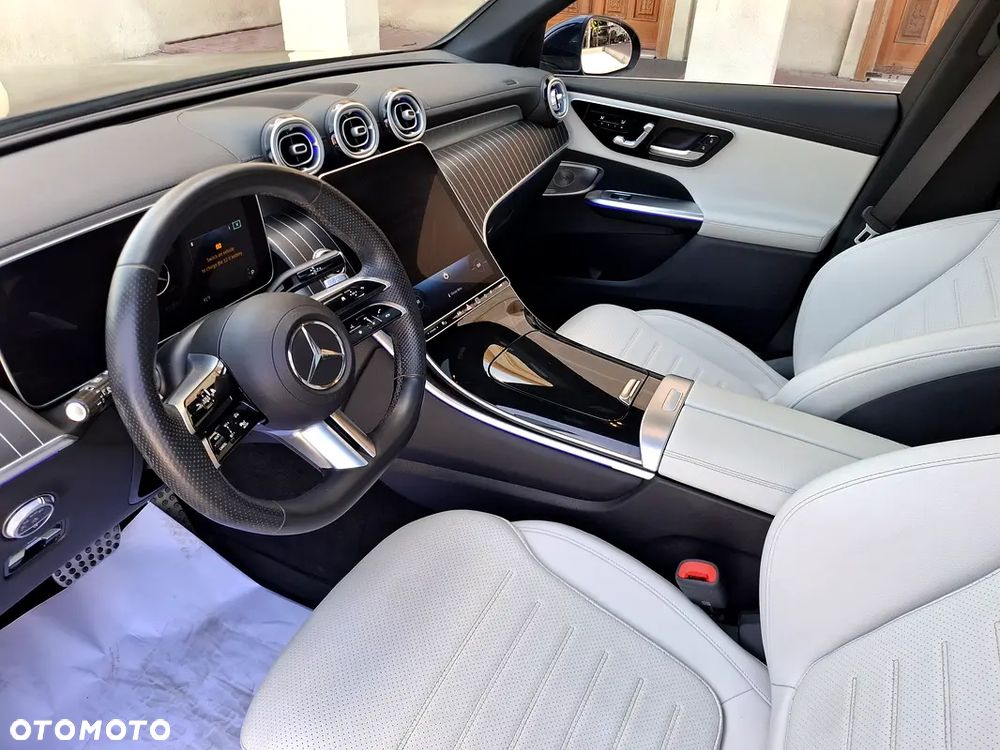 Mercedes-Benz GLC 300 4Matic 9G-TRONIC - 10