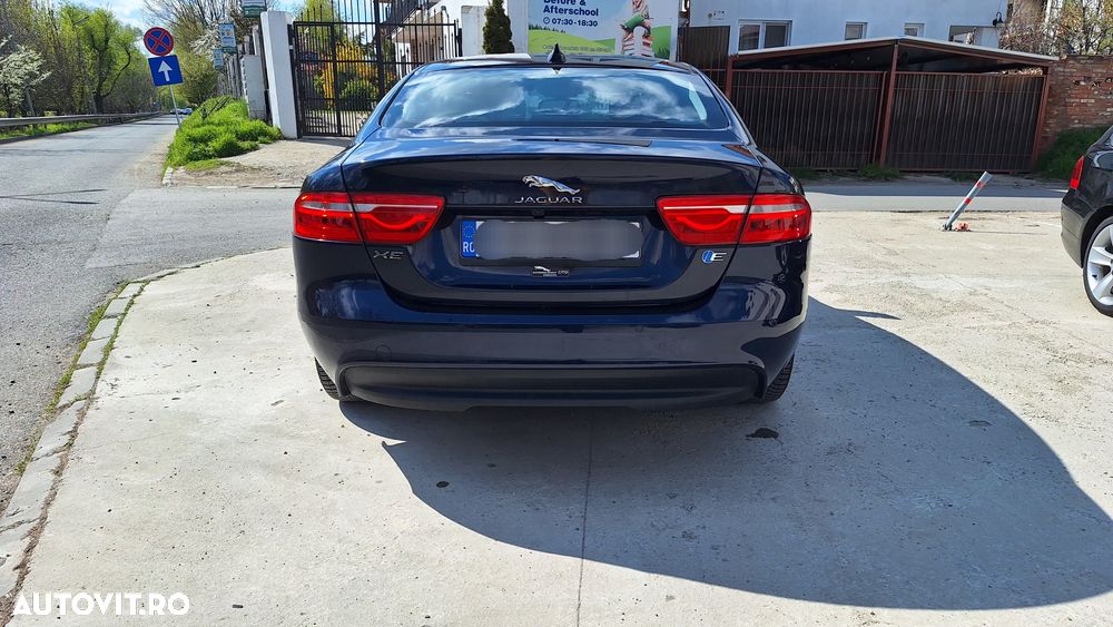 Jaguar XE E-Performance Aut. Prestige - 4