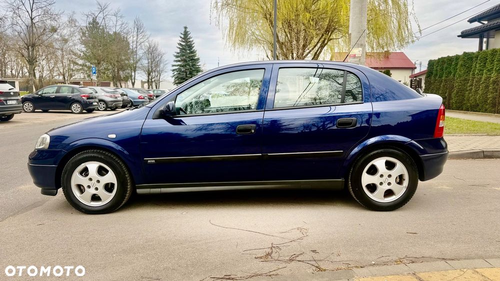 Opel Astra - 14