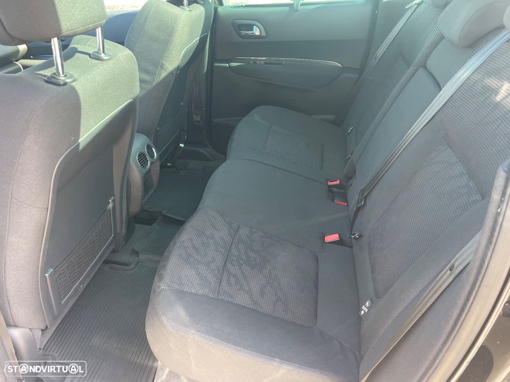 Peugeot 3008 - 8