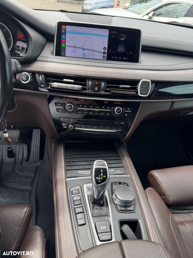 BMW X5 xDrive40d - 9