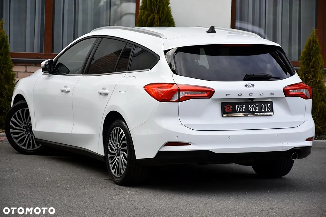 Ford Focus Turnier 1.5 EcoBlue Start-Stopp-System TITANIUM X - 4