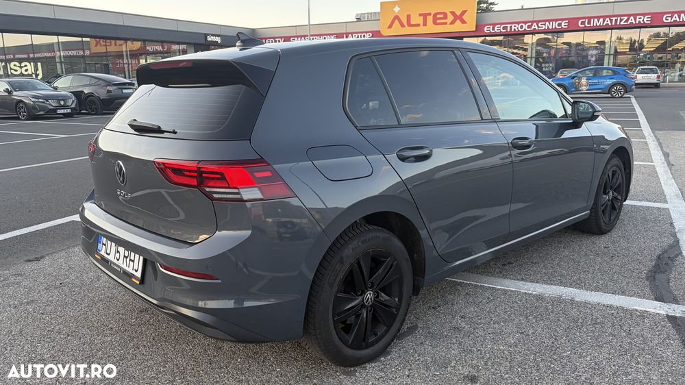 Volkswagen Golf 1.5 TSI ACT Life - 16