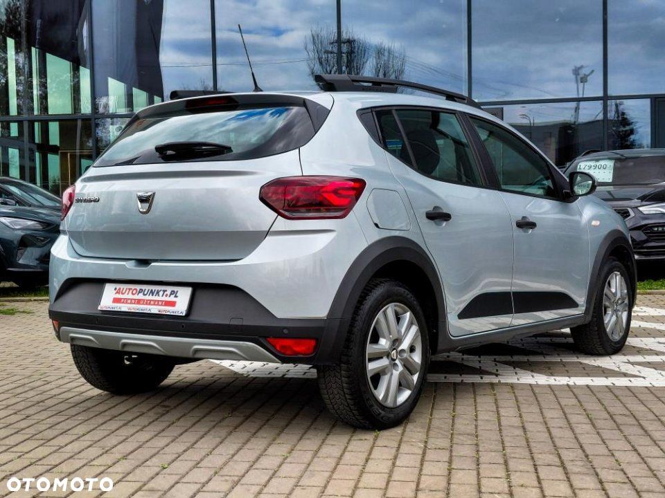 Dacia Sandero - 4