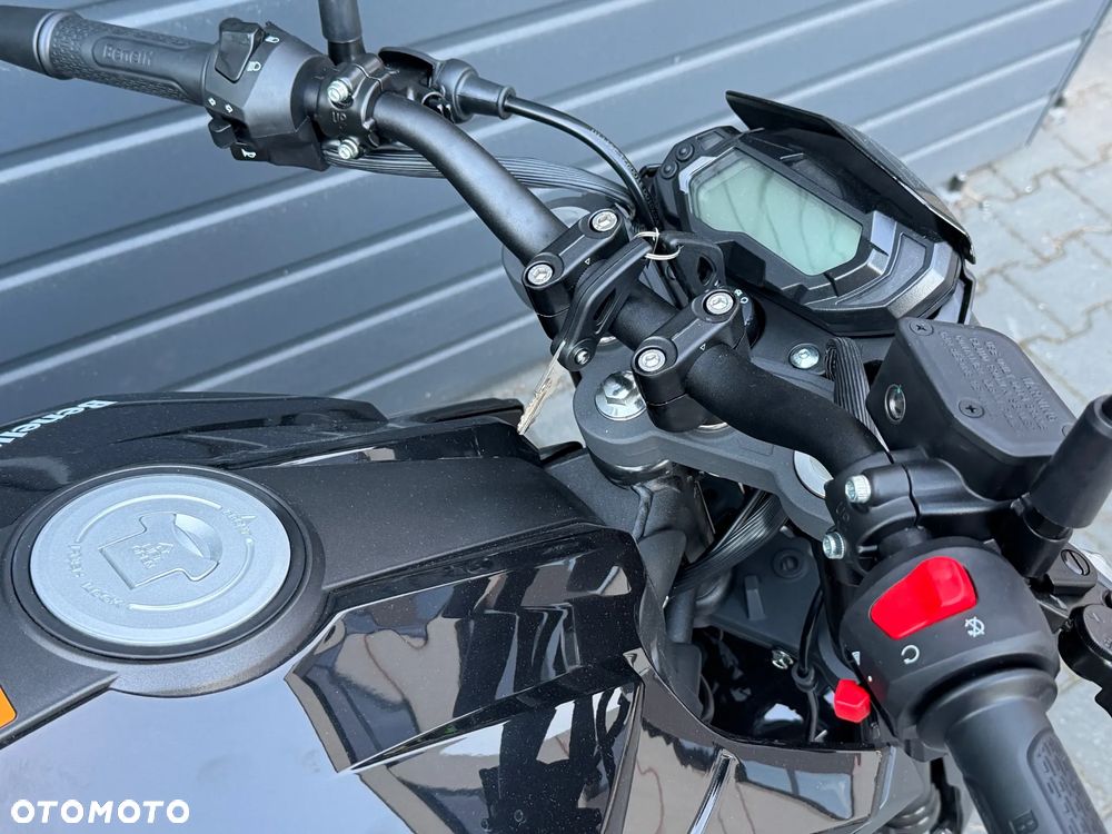 Benelli BN 125 - 4