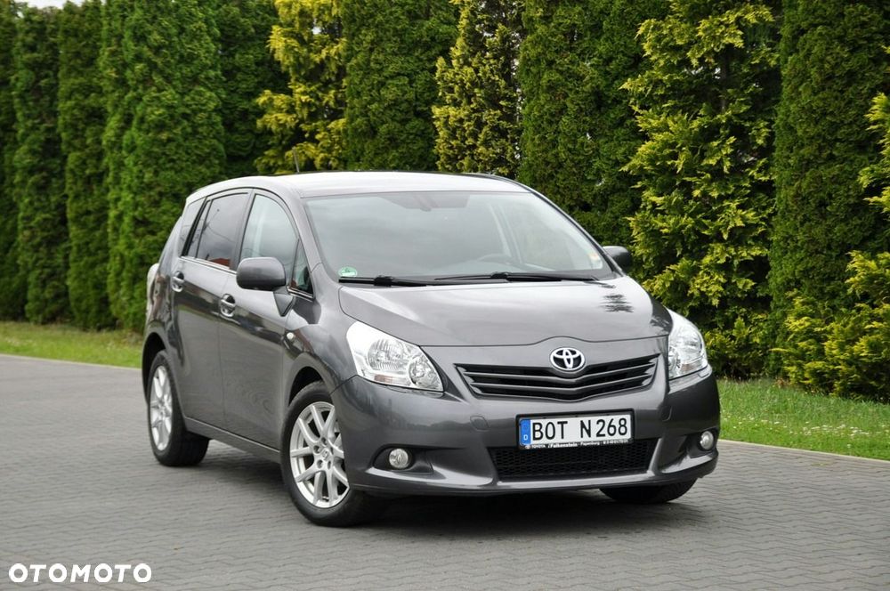 Toyota Verso - 2