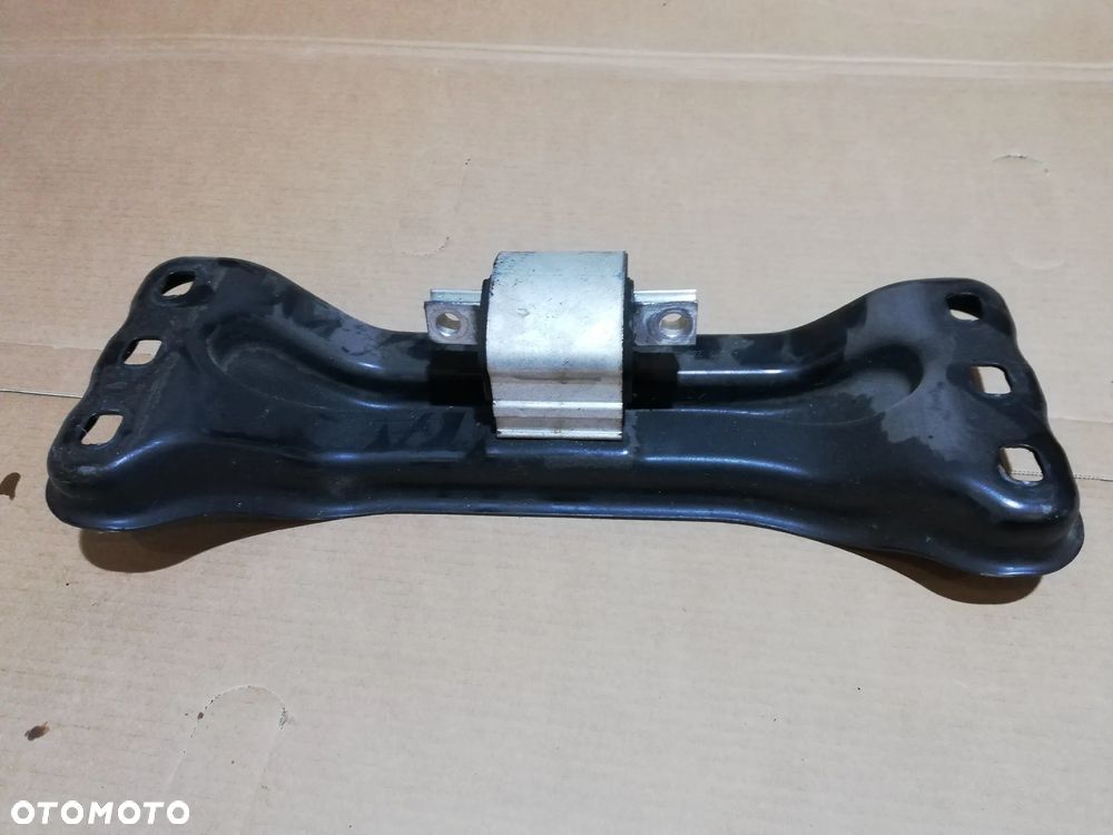 ŁAPA PODUSZKA SKRZYNI MERCEDES W238 A2132406100 - 1