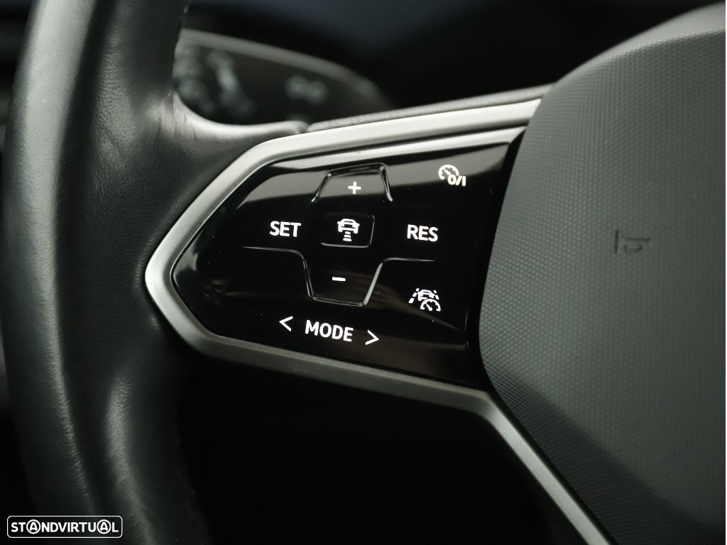 VW ID.4 77 kWh GTX - 32