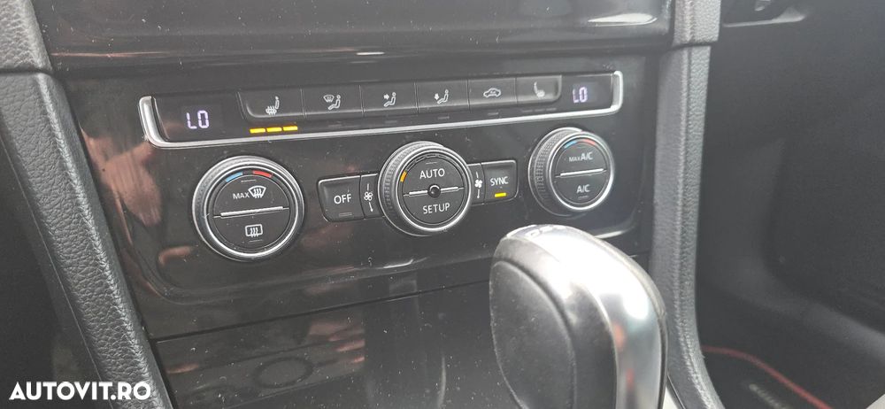 Volkswagen Golf 1.4 TSI (BlueMotion Technology) DSG Highline - 17