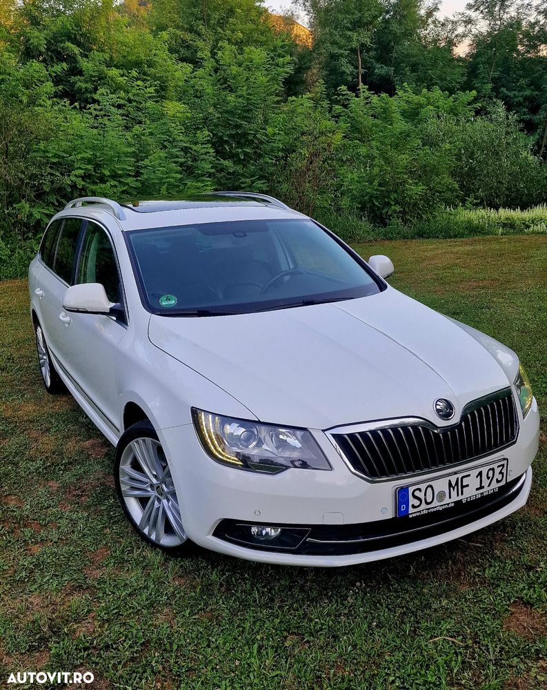 Skoda Superb 2.0 TDI Green tec 4x4 DSG Elegance - 1