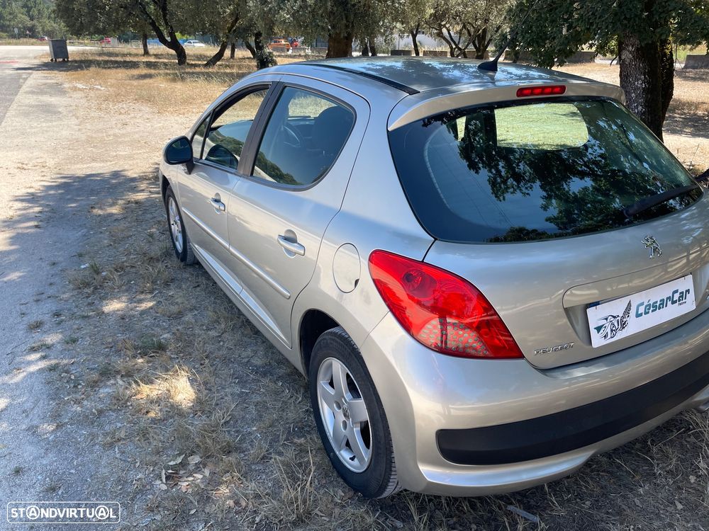 Peugeot 207 1.4 16V Sport - 15