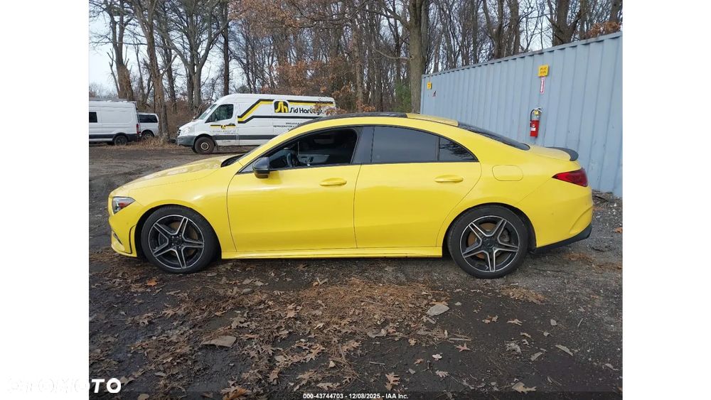 Mercedes-Benz CLA - 5