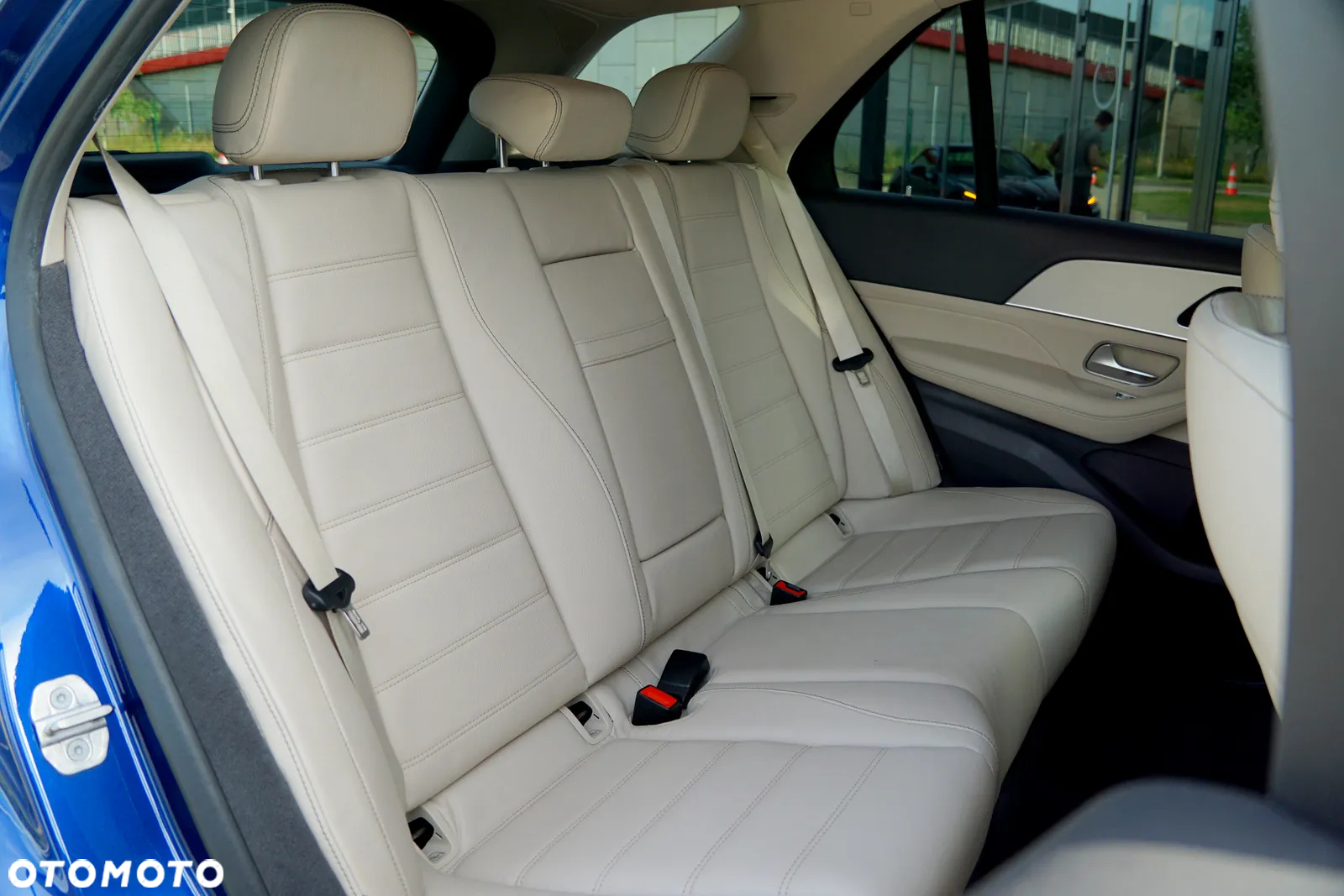 Mercedes-Benz GLE 450 4Matic 9G-TRONIC AMG Line - 27