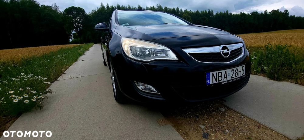 Opel Astra 1.4 Turbo Sport - 11