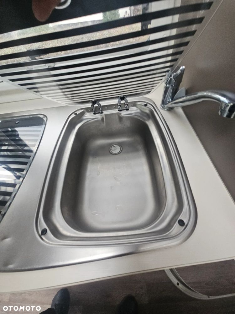 Ford challenger - 27