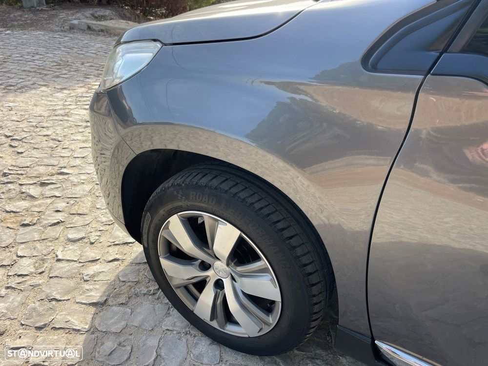 Peugeot 2008 1.6 BlueHDi Allure - 8