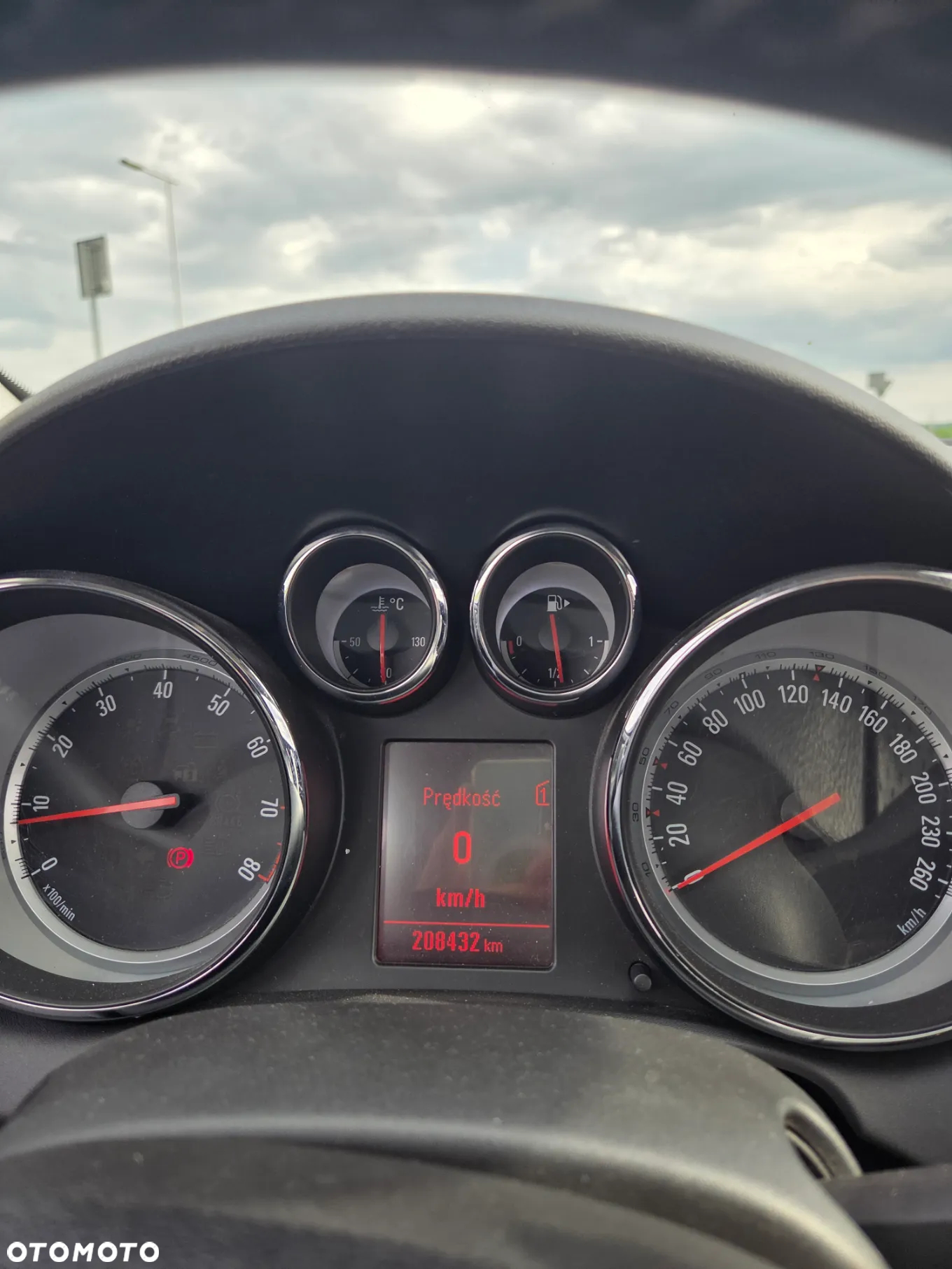 Opel Astra GTC 1.6 Turbo Edition - 16