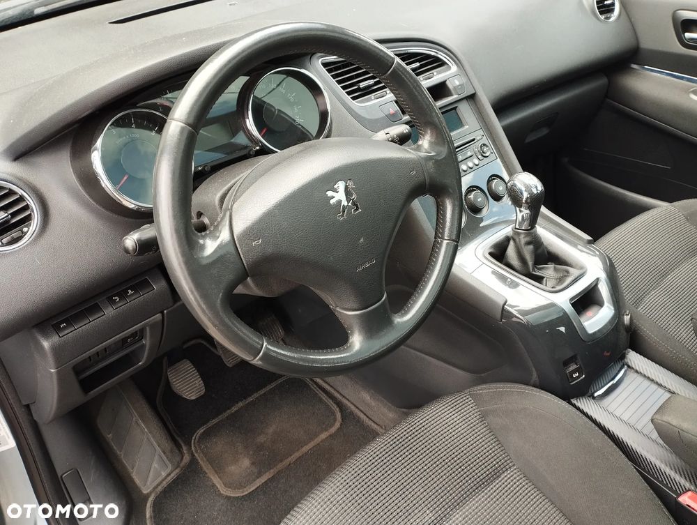 Peugeot 5008 - 7
