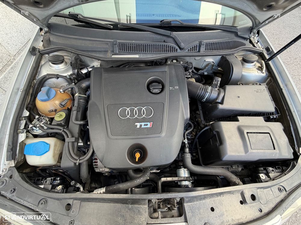 Audi A3 1.9 TDI Advance - 11