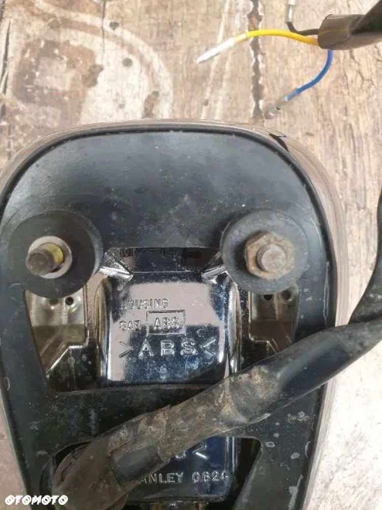 Lampa tył Yamaha Drag Star Classic / Road Star / Royal Star / Venture - 12